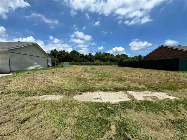 2205 Centanni Dr, Saint Bernard, LA 70085