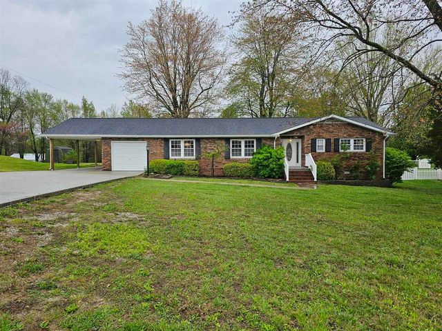 237 Twin Hills Dr, Greenville, KY 42345