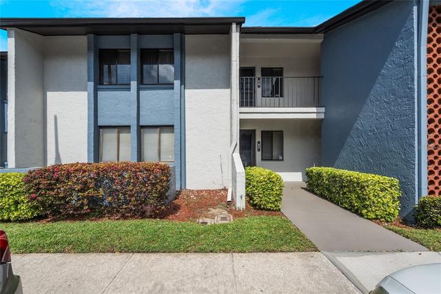6 Escondido Cir #58, Altamonte Springs, FL 32701