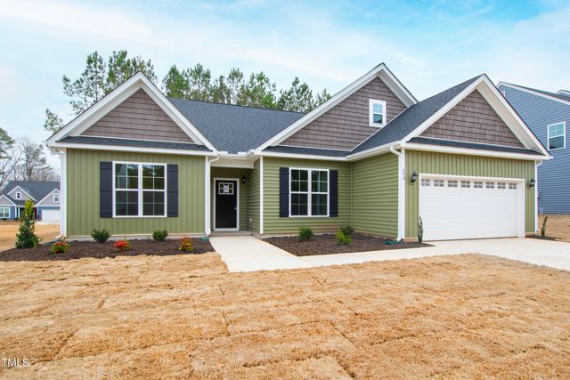 290 Shore Pine Dr, Youngsville, NC 27596