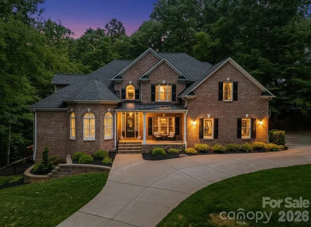 306 Mayworth Way, Cramerton, NC 28032