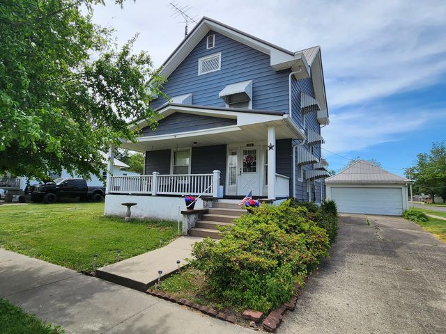 437 N  Porter St, Slater, MO 65349