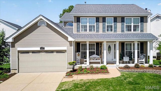 5754 Wickershire Ln, Saint Louis, MO 63129