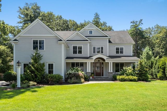 481 Elm St, Concord, MA 01742