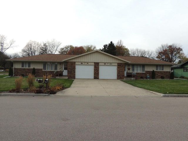 805 East Sussex Drive, Janesville, WI 53546
