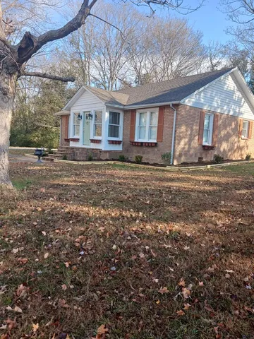 170 N  Forrest Ave, Camden, TN 38320