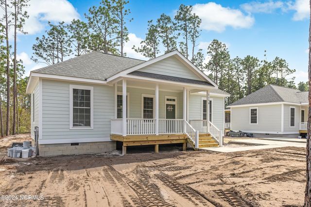 1140 Maple Road, Southport, NC 28461