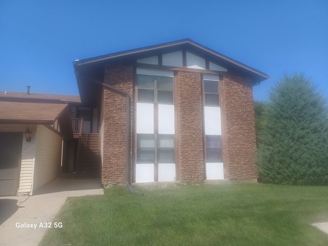 4124 193rd St #259, Country Club Hills, IL 60478