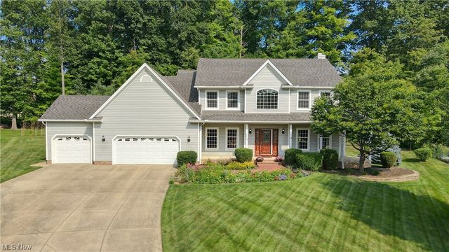9569 Andrew Dr, Twinsburg, OH 44087