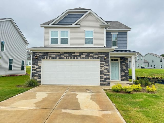 1036 Sidney Creek Dr, Zebulon, NC 27597