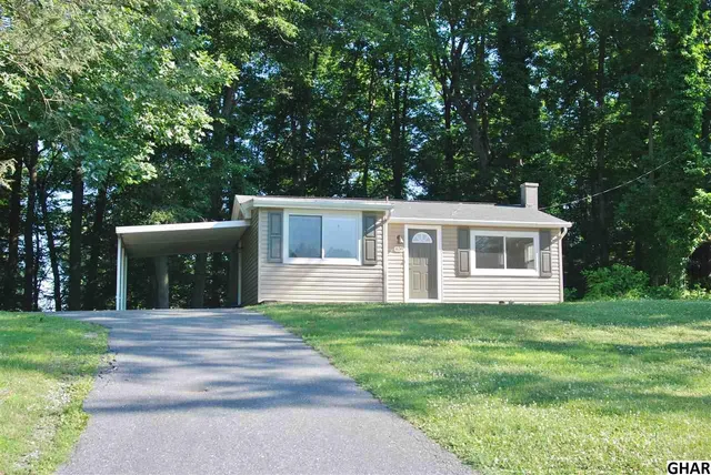 409 Aberdeen Rd, Elizabethtown, PA 17022