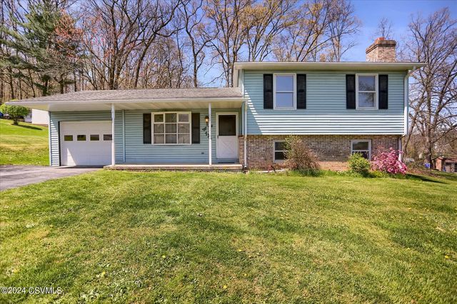 174 Cardiff Dr, Middleburg, PA 17842