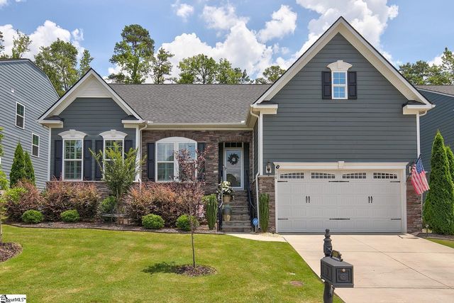 100 Woodland Chase Ct, Simpsonville, SC 29681