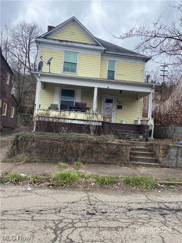 3483 Franklin St, Bellaire, OH 43906