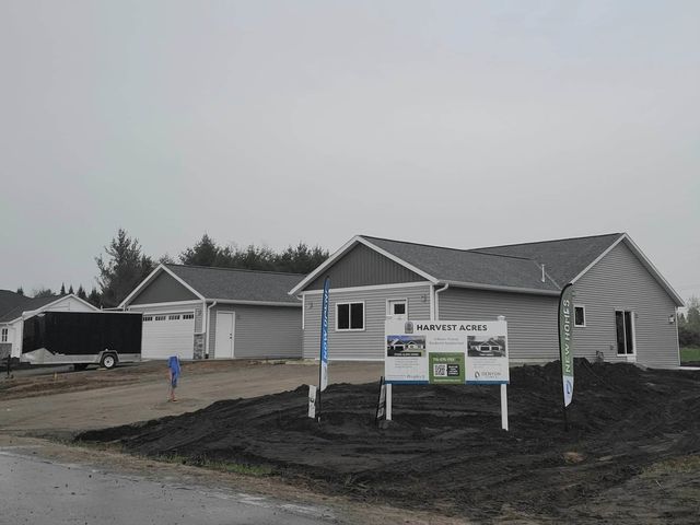 955 Green Pastures Trl, Plover, WI 54467