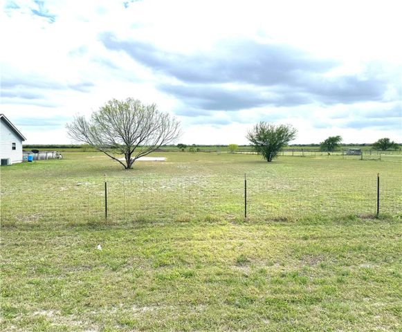 County Road 3101, Orange Grove, TX 78372