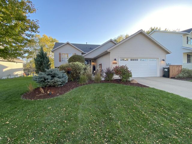 4906 57th St NW, Rochester, MN 55901