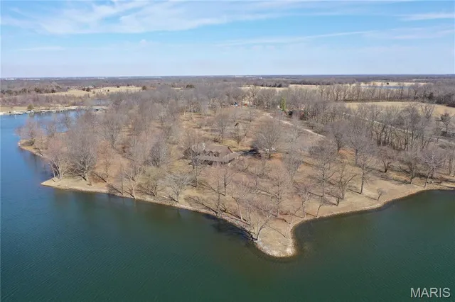 41 Lakeview Ln, High Hill, MO 63350