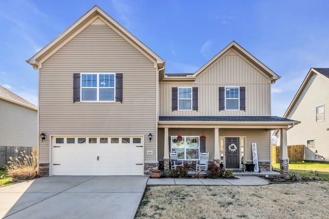 2097 Longhunter Chase Dr, Spring Hill, TN 37174