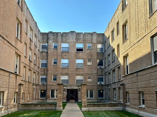 1635 W  Chase Ave  #3M, Chicago, IL 60626