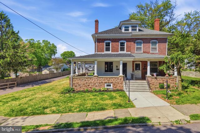 440 N  Penn St, Spring City, PA 19475