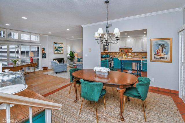 14529 Weddington St #103, Sherman Oaks, CA 91411