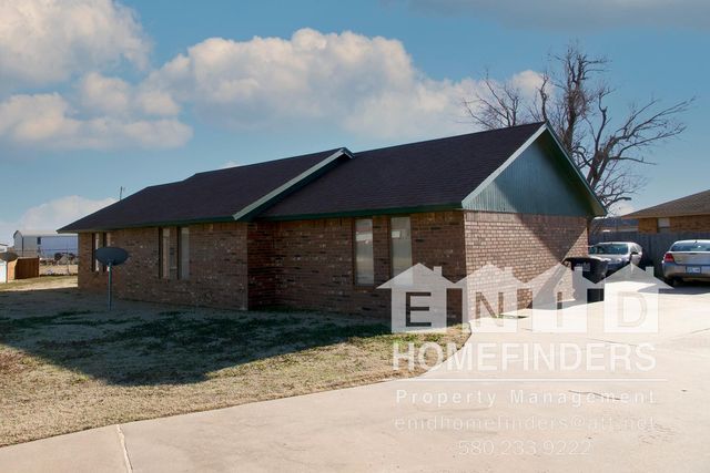 334 S  Sooner Trl, Enid, OK 73703