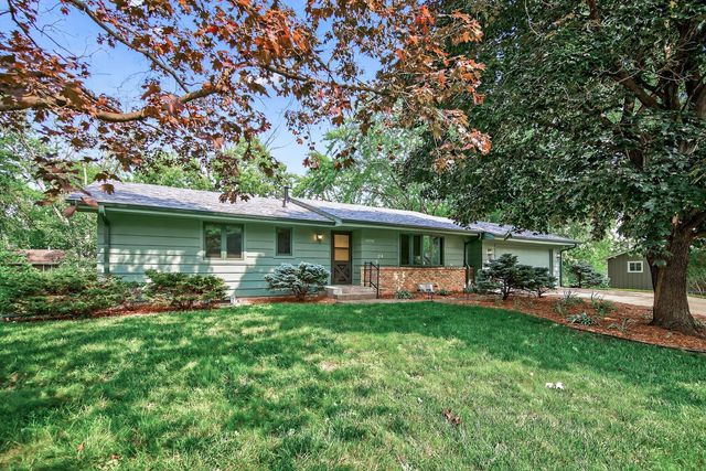 10352 Columbus Cir, Bloomington, MN 55420
