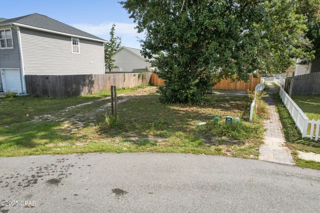 2604 Willow Brook Dr, Panama City, FL 32404