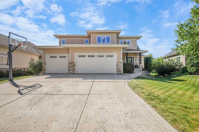 1314 Hanover Ct, Waunakee, WI 53597