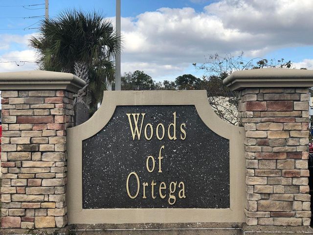 6915 Ortega Woods Dr #3-1, Jacksonville, FL 32244