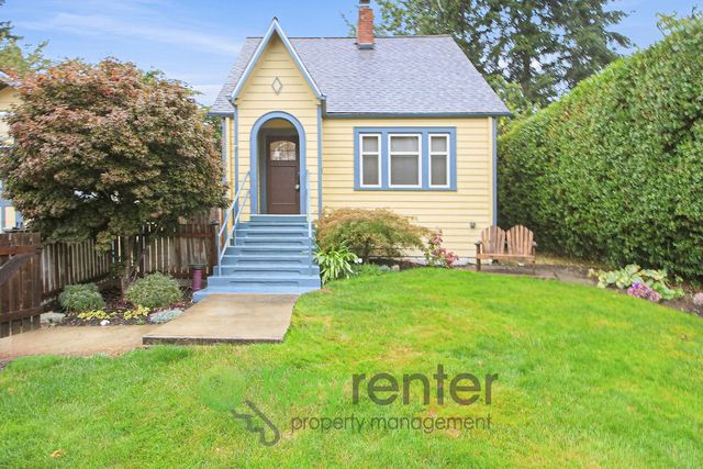 9844 42nd Ave SW, Seattle, WA 98136
