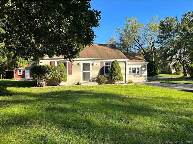 155 Old Norwich Rd, Waterford, CT 06375