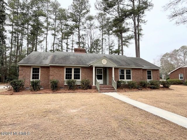 403 Forest Road, Laurinburg, NC 28352
