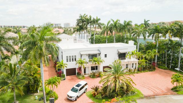 1121 Bel Air Drive, Highland Beach, FL 33487