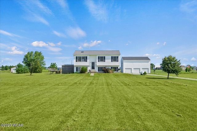 6134 Holcomb Rd, Pemberville, OH 43450