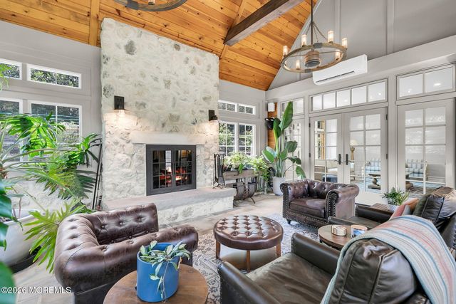 7 S Rohallion Drive, Rumson, NJ 07760