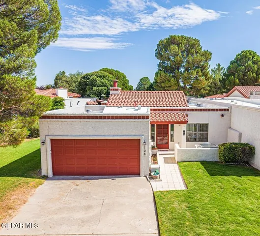 108 Casas Bella Ln, Santa Teresa, NM 88008