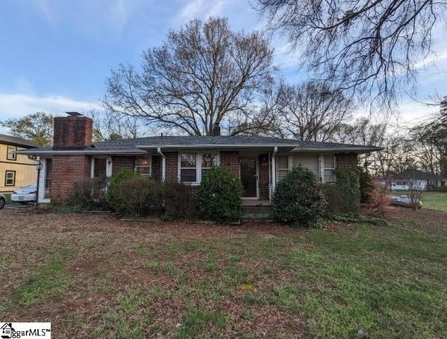 408 Meadors Ave, Greenville, SC 29605