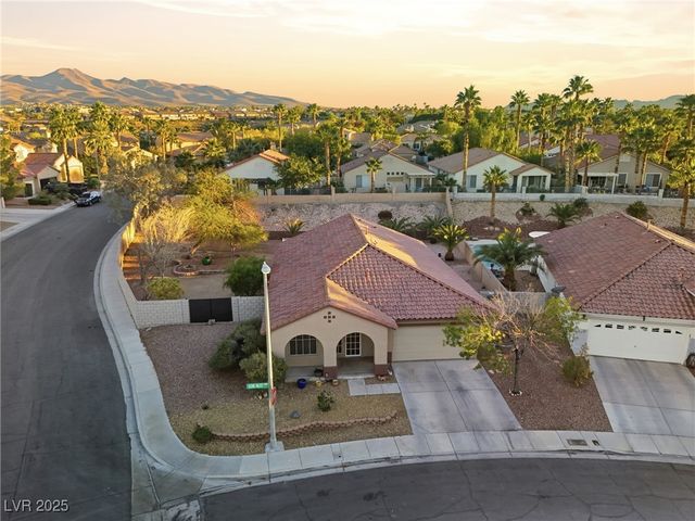 2973 Scenic Valley Way, Henderson, NV 89052
