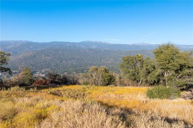 1 Highway 41, Oakhurst, CA 93644