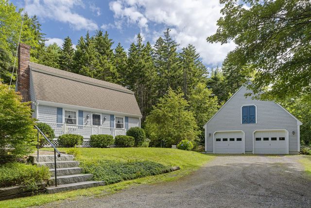 21 Rand Road, Southport, ME 04576