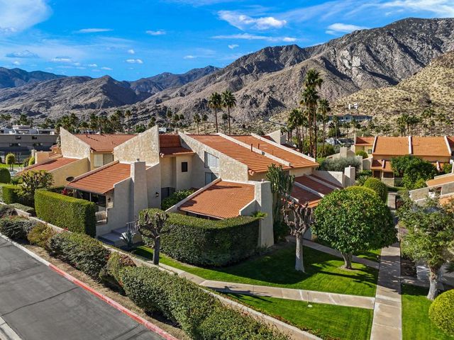 2600 S  Palm Canyon Dr #43, Palm Springs, CA 92264