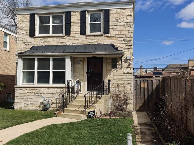 6157 N  Caldwell Ave, Chicago, IL 60646