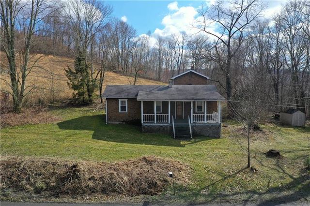 376 Pritts Rd, Normalville, PA 15469