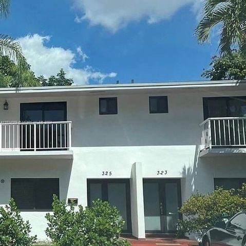 323 Menores Ave, Coral Gables, FL 33134