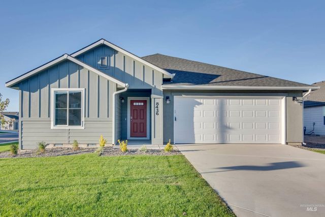 1920 SW Sharpshinned Ave, Mountain Home, ID 83647
