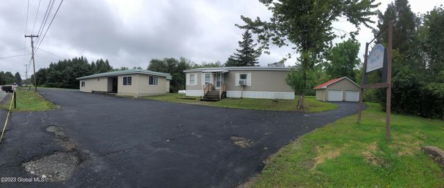 1205 State HWY 30, Mayfield, NY 12117