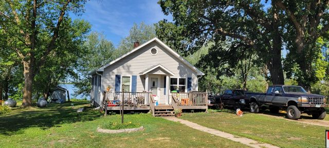338 Central Ave S, Elbow Lake, MN 56531