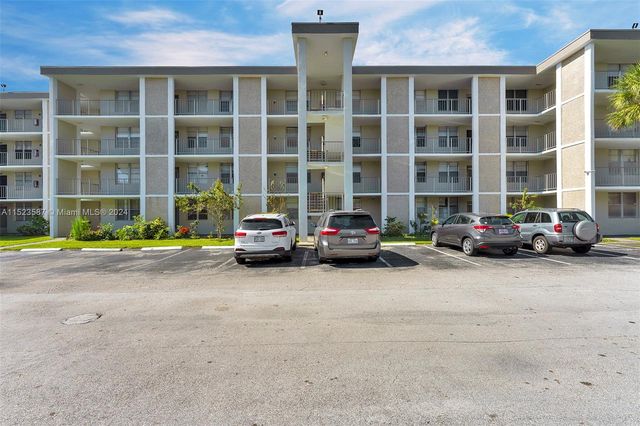 2999 NW 48th Ave #153, Fort Lauderdale, FL 33313